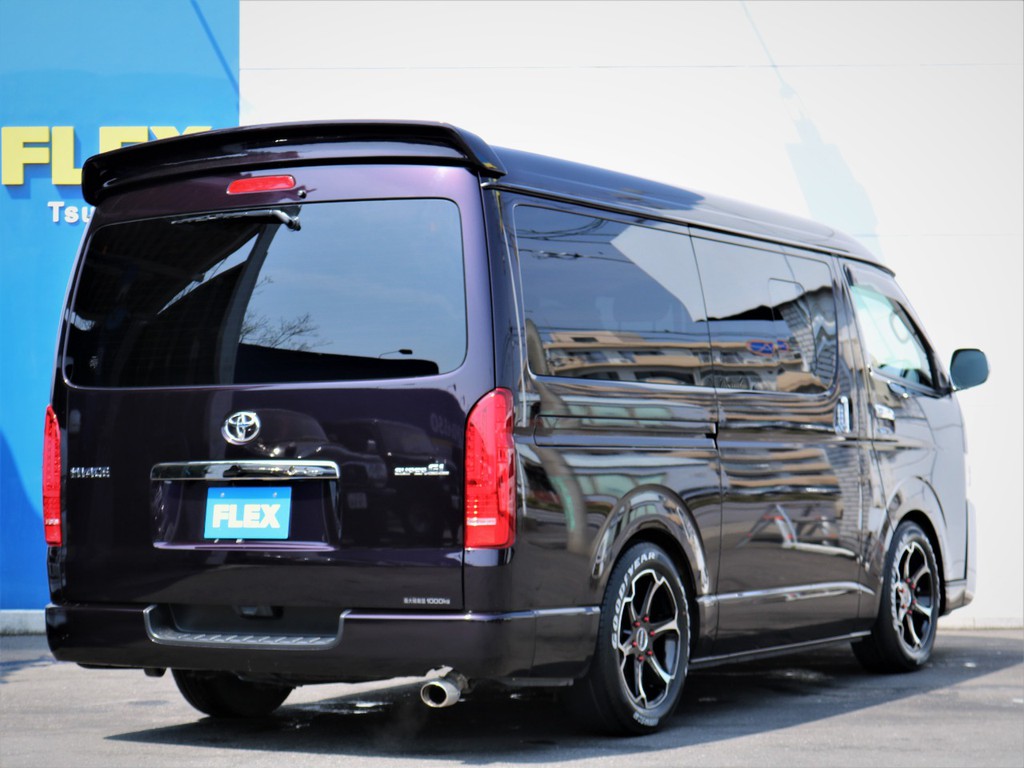 茨城県最大級のハイエース専門店！新車から中古車までラインナップ！
