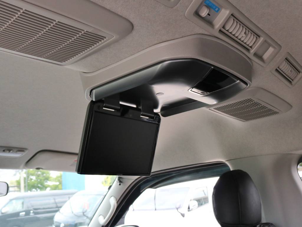 アルパイン製フリップダウンモニターはスマートインストールキットも完備！