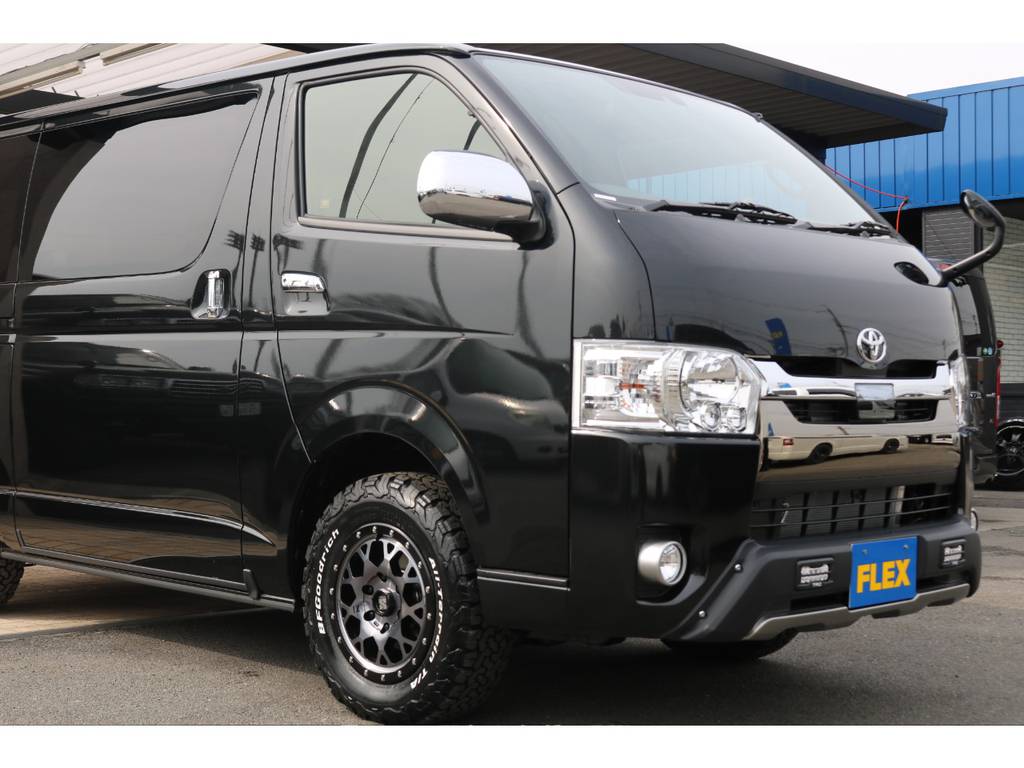 ＴＲＤフロントバンパースポイラー装備♪