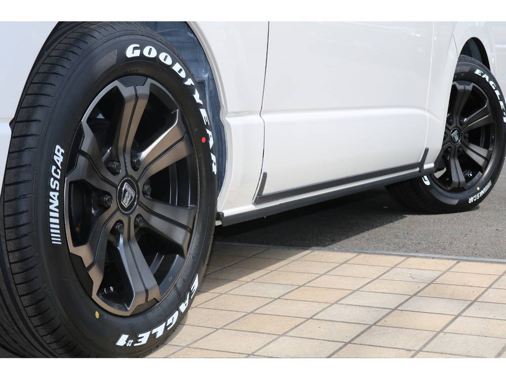 ＦＬＥＸバルベログランデ17インチAW・ナスカータイヤ♪
