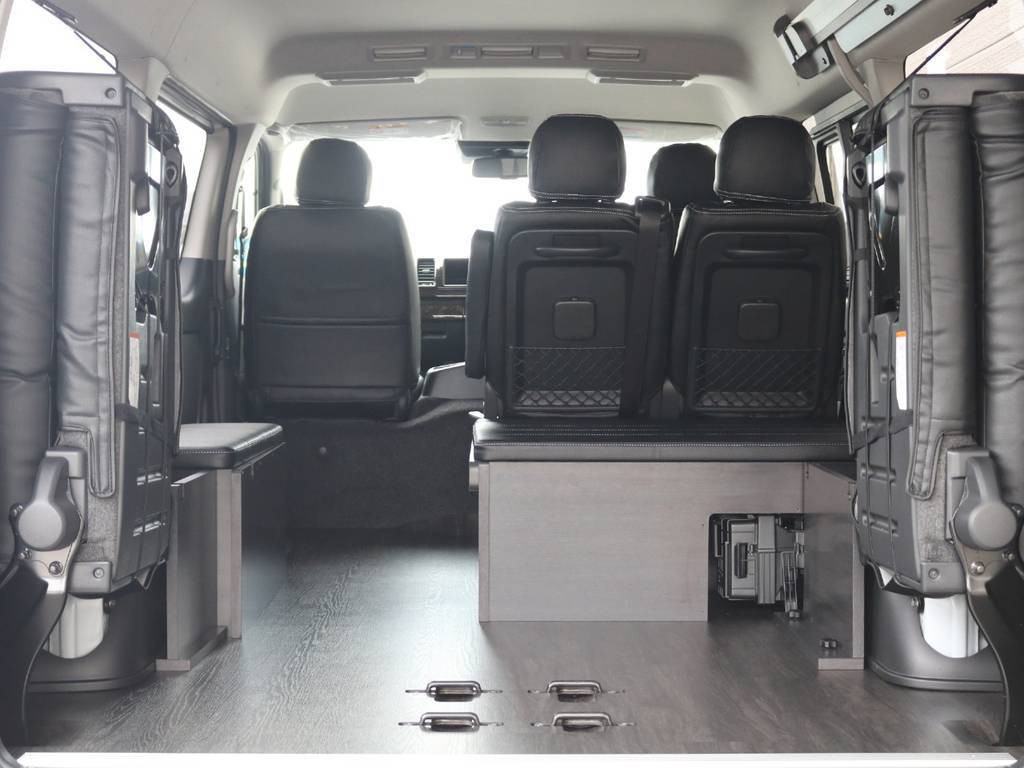 収納可能ベッドキットですので、いざという時の荷室スペース確保も可能