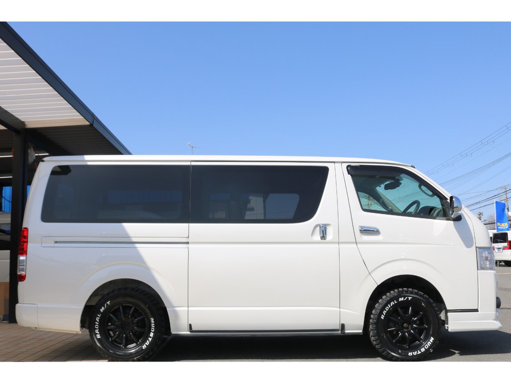 4WDらしくノーマル車高にて販売させて頂いております