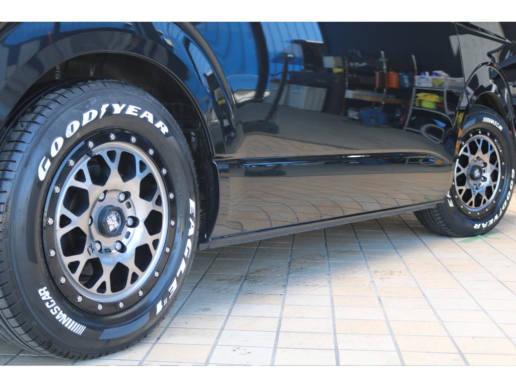 ＦＬＥＸエクストリームJ16インチＡＷ＆ナスカータイヤ