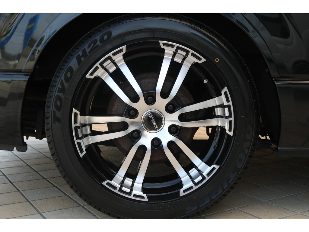 新品FLEX　Delf18インチホイール＆新品TOYOタイヤ