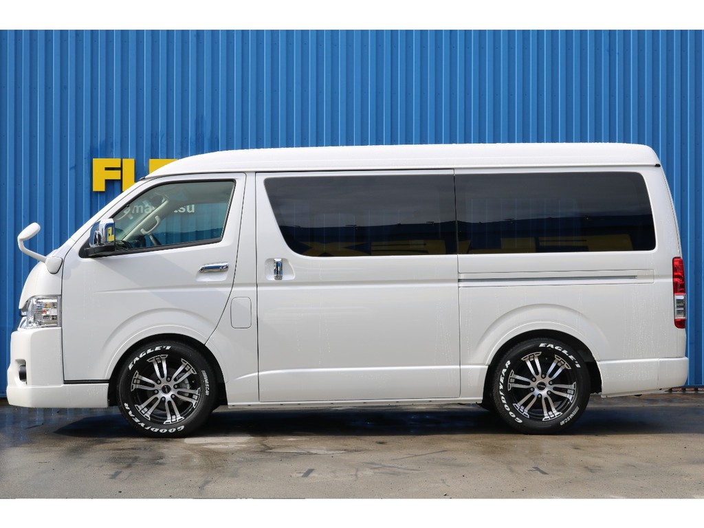 2インチローダウン、ＦＬＥＸオーバーフェンダー、ＦＬＥＸオリジナルＤＥＬＦ０２ホイールにナスカータイヤ♪