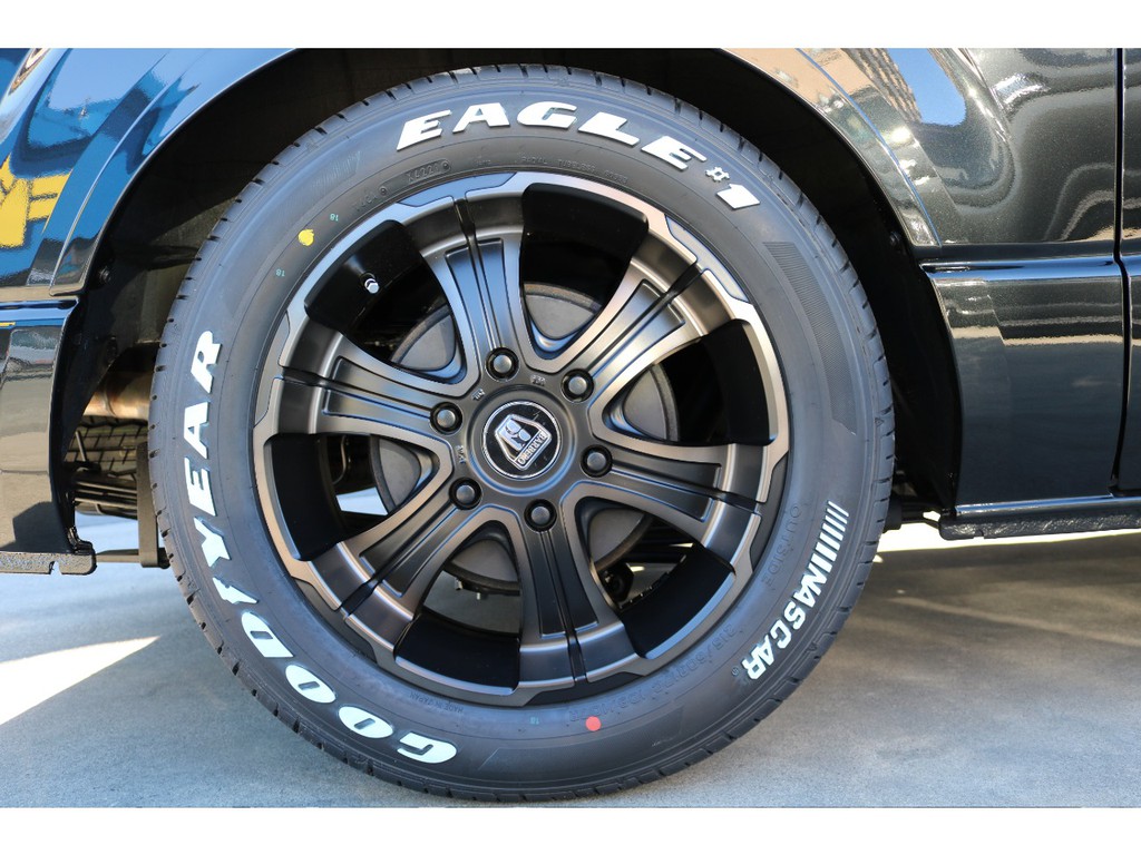 ＦＬＥＸオリジナルＷーＤＥＥＰＳホイールにグッドイヤーナスカータイヤの組み合わせ♪